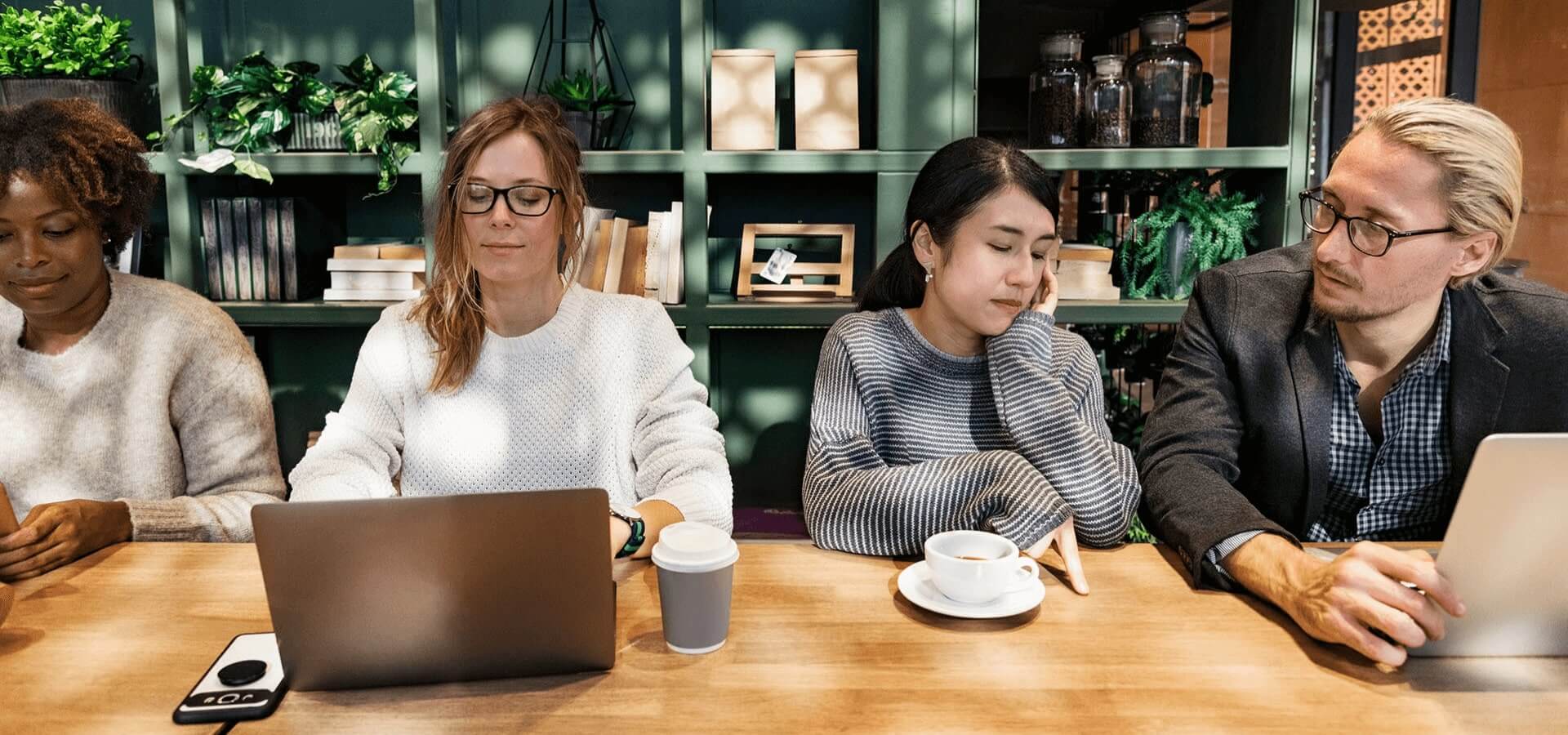 Smart Digital Workspaces